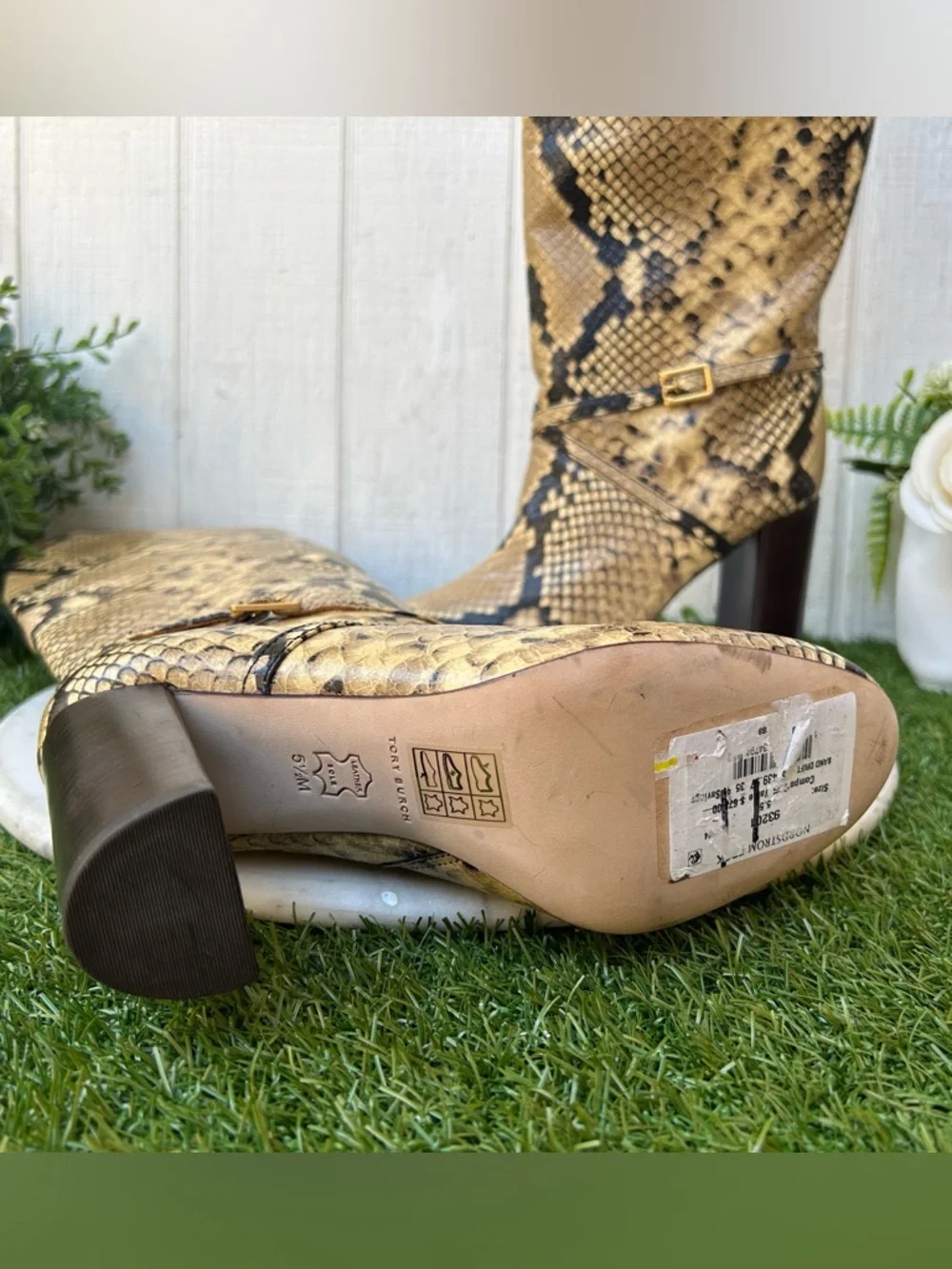 Tory Burch women Diamant Lux Snakeskin Knee High Boot NEW siz 5.5
In Sand Drift. - Picture 14 of 16